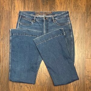 Wrangler Retro Straight Leg Jeans Classic Denim
